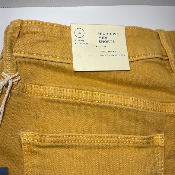 Universal Thread High Rise MIDI Shorts NWT Size 4/27 Yellow Gold - Picture 7 of 11
